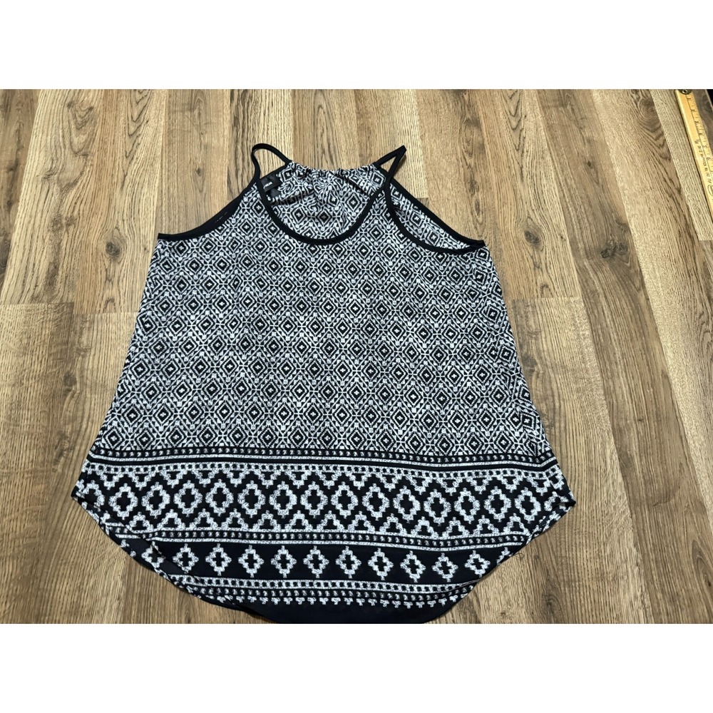 B. Wear Tank Top, Women's Size Medium, Black White, Allover Print